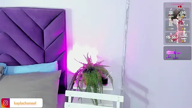 Snapshot of Kaylachannell chatting on 04-29-26, 03:54 Kaylachannell online show from 04-29-26, 03:54