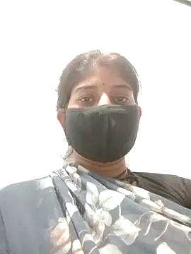 juhijaan2005 online show from 10-12-25, 10:11