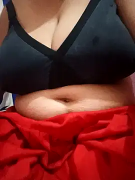 Snapshot of chocobbsneha567 chatting on 10-06-25, 01:18 chocobbsneha567 online show from 10-06-25, 01:18