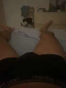 Snapshot of elpollon23876 chatting on 09-28-25, 01:01 elpollon23876 online show from 09-28-25, 01:01