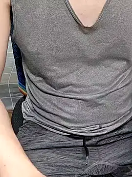 Snapshot of 25monster chatting on 02-15-26, 07:57 25monster online show from 02-15-26, 07:57