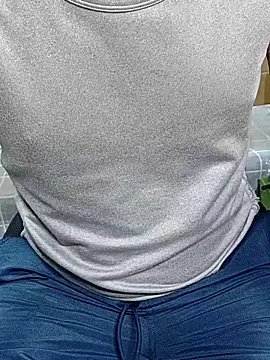 Snapshot of 25monster chatting on 02-17-26, 07:00 25monster online show from 02-17-26, 07:00