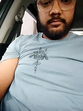 Snapshot of fucking_daring_boy chatting on 04-03-26, 09:05 fucking daring boy online show from 04-03-26, 09:05