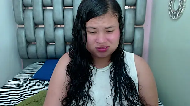 Madison Copers online show from 11-23-25, 01:26