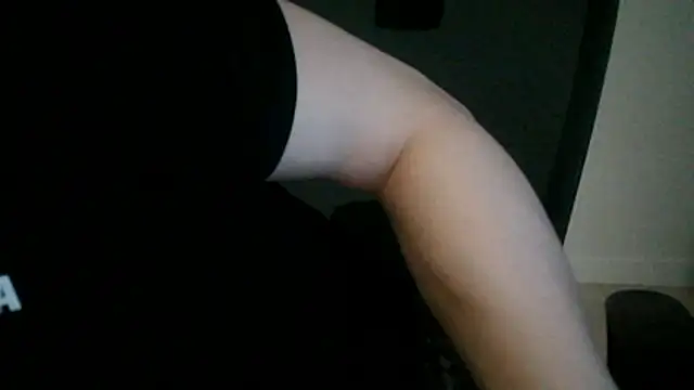 111owo111 online show from 04-15-26, 12:32