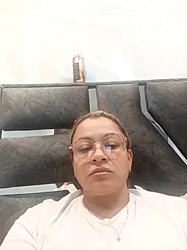 Asuna yuuky online show from 12-21-25, 11:56