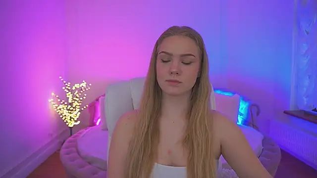 CelesteNoir online show from 02-18-26, 08:44