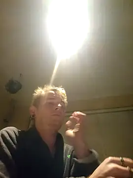 piercingpik online show from 10-28-25, 09:36