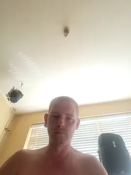 piercingpik online show from 06-30-26, 07:52