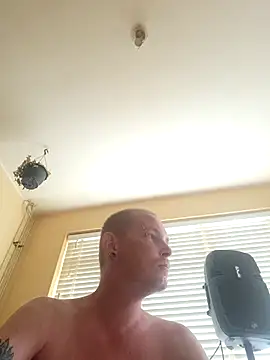 piercingpik online show from 06-28-26, 03:18