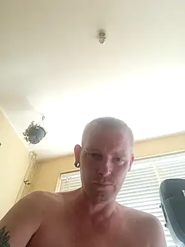 piercingpik online show from 06-26-26, 09:04