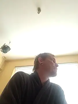 piercingpik online show from 10-12-25, 11:11