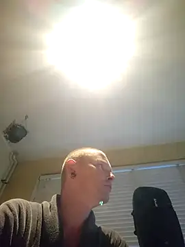 piercingpik online show from 06-18-26, 08:03