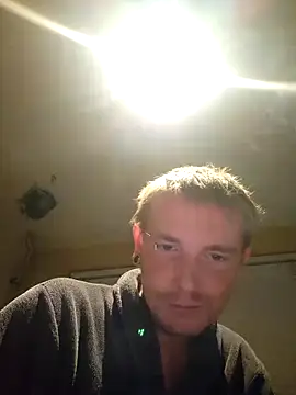 piercingpik online show from 09-30-25, 07:42