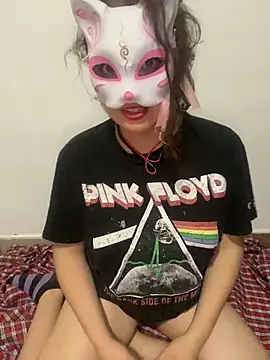 Snapshot of Lucy_YupiSweet chatting on 02-13-26, 08:14 Lucy YupiSweet online show from 02-13-26, 08:14