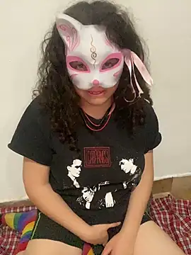 Snapshot of Lucy_YupiSweet chatting on 02-11-26, 07:19 Lucy YupiSweet online show from 02-11-26, 07:19