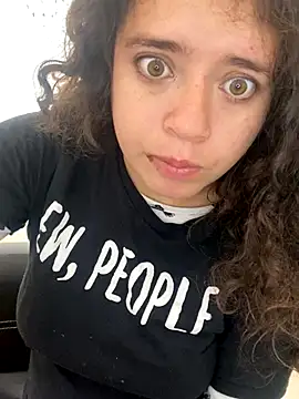 Lucy YupiSweet online show from 11-16-25, 05:06