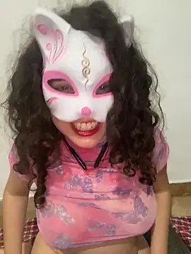 Snapshot of Lucy_YupiSweet chatting on 02-10-26, 06:12 Lucy YupiSweet online show from 02-10-26, 06:12