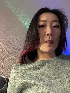 AikoYamada online show from 12-05-25, 07:18