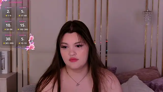 Snapshot of EmilyHyde chatting on 05-01-26, 03:39 EmilyHyde online show from 05-01-26, 03:39