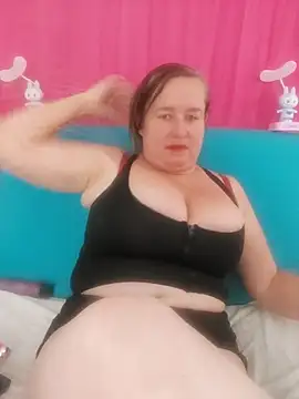 Snapshot of Miss-tetas chatting on 09-28-25, 06:26 Miss-tetas online show from 09-28-25, 06:26
