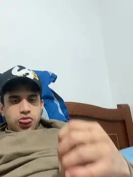Camachito332 online show from 04-10-26, 12:06