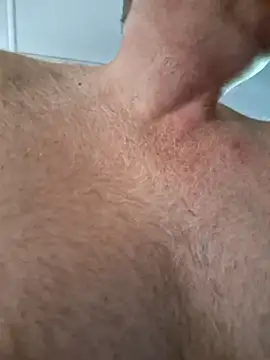 Snapshot of wallacelegend chatting on 09-18-25, 06:49 wallacelegend online show from 09-18-25, 06:49