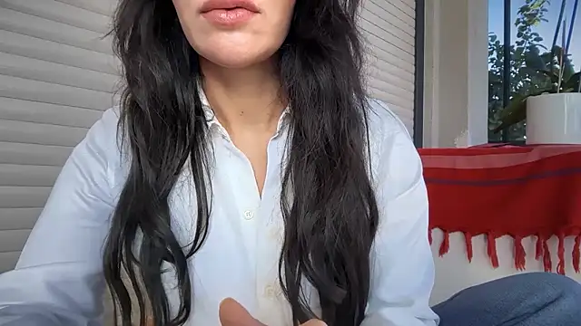 Snapshot of Ofcourseoneday chatting on 10-20-25, 09:32 Ofcourseoneday online show from 10-20-25, 09:32