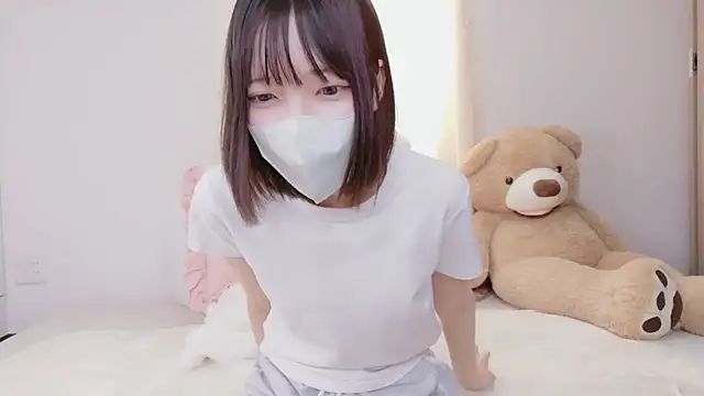 Snapshot of Azusa_128 chatting on 10-01-25, 06:29 Azusa 128 online show from 10-01-25, 06:29