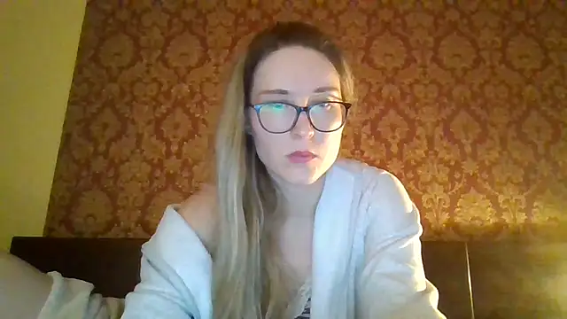 Snapshot of Jugira chatting on 10-07-25, 09:16 Jugira online show from 10-07-25, 09:16