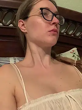 Snapshot of Jugira chatting on 09-19-25, 05:06 Jugira online show from 09-19-25, 05:06
