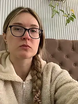 Jugira online show from 02-17-26, 01:52