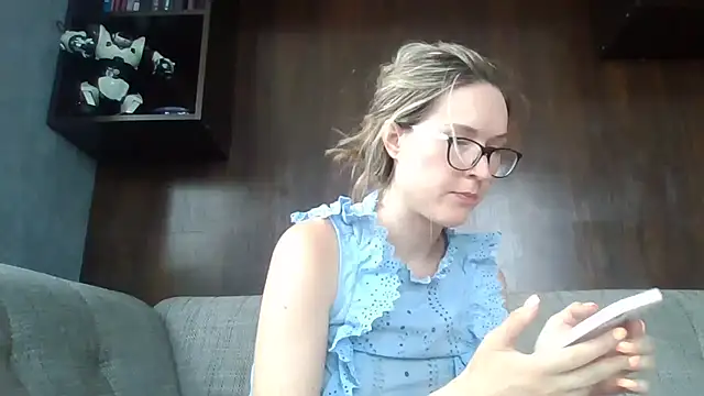 Jugira online show from 07-19-26, 02:58