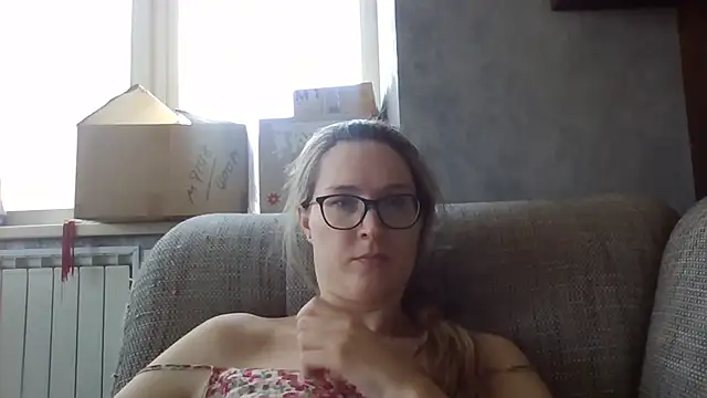 Jugira online show from 06-28-26, 01:28