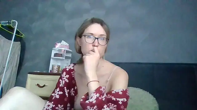 Jugira online show from 02-13-26, 01:44