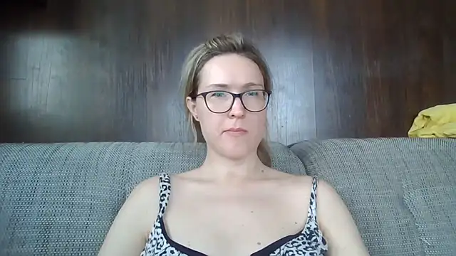 Jugira online show from 06-18-26, 12:21