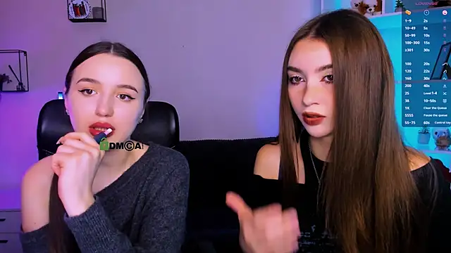 Snapshot of barbara_crazy chatting on 11-14-25, 10:19 barbara crazy online show from 11-14-25, 10:19