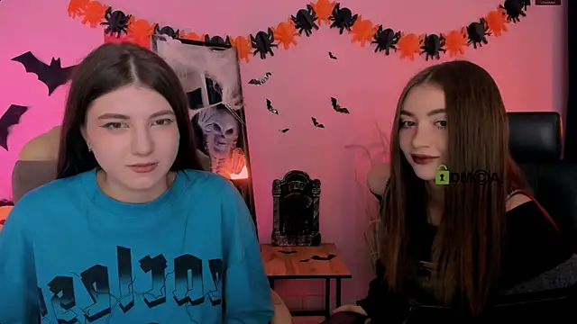 Snapshot of barbara_crazy chatting on 10-28-25, 07:57 barbara crazy online show from 10-28-25, 07:57