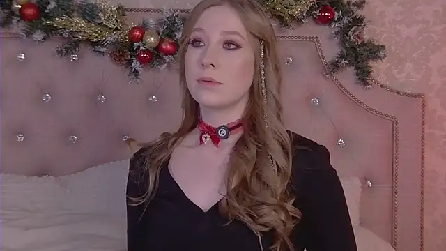 MiaEuphoria  online show from 12-23-25, 04:12