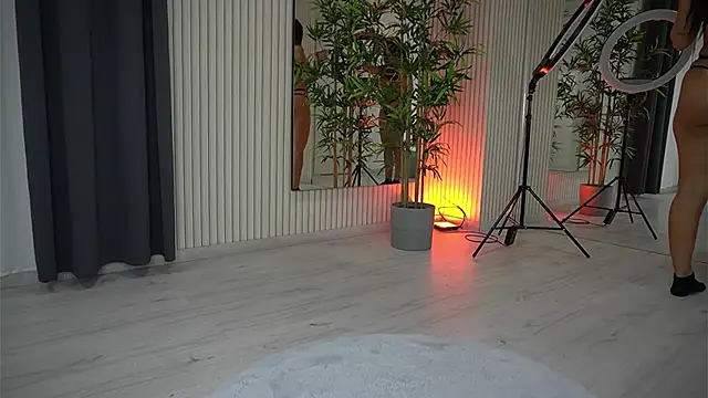 EmmaBlanco online show from 09-23-25, 05:14