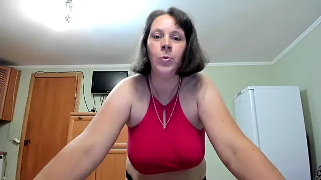 Snapshot of KATTYWARM_ chatting on 10-16-25, 09:45 KATTYWARM online show from 10-16-25, 09:45