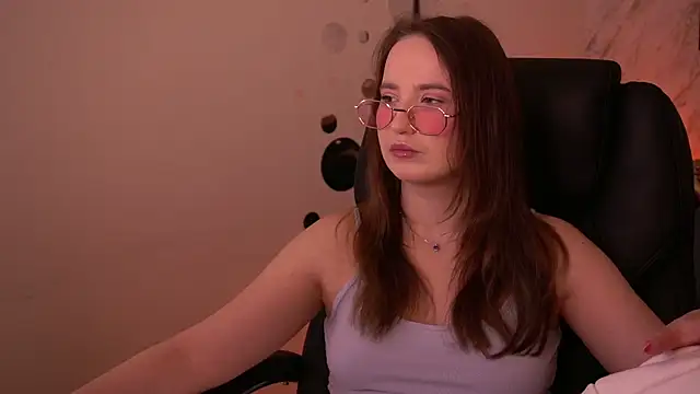 SofieBloom online show from 05-30-26, 09:31