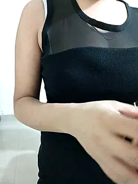 Snapshot of Pihu_Chopra chatting on 09-09-25, 02:48 Pihu Chopra online show from 09-09-25, 02:48