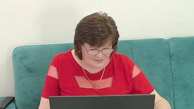 Snapshot of Sandra_Sunrise chatting on 10-13-25, 10:06 Sandra Sunrise online show from 10-13-25, 10:06