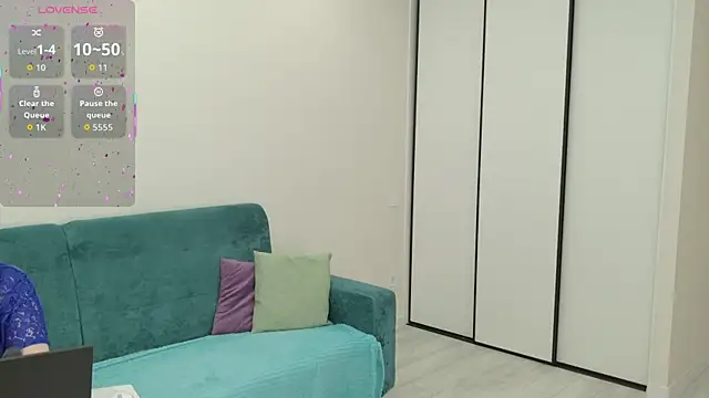Snapshot of Sandra_Sunrise chatting on 10-11-25, 10:16 Sandra Sunrise online show from 10-11-25, 10:16