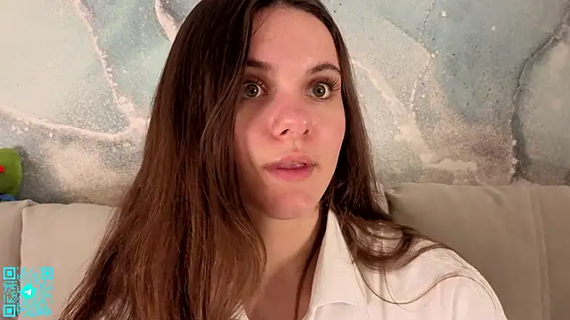 chloemilka online show from 04-23-26, 05:25