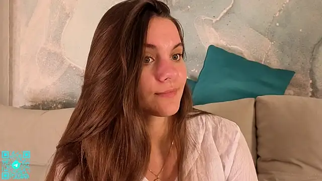 chloemilka online show from 07-13-26, 06:51