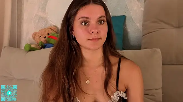 chloemilka online show from 07-17-26, 05:10