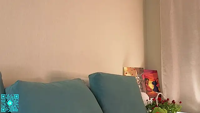 chloemilka online show from 11-08-25, 05:16