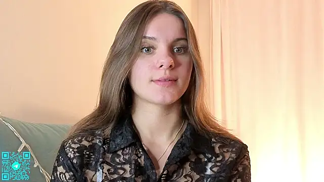 chloemilka online show from 11-17-25, 05:39